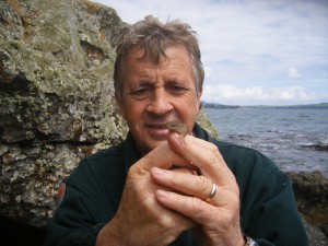 Mike and common gecko - Crusoe Island